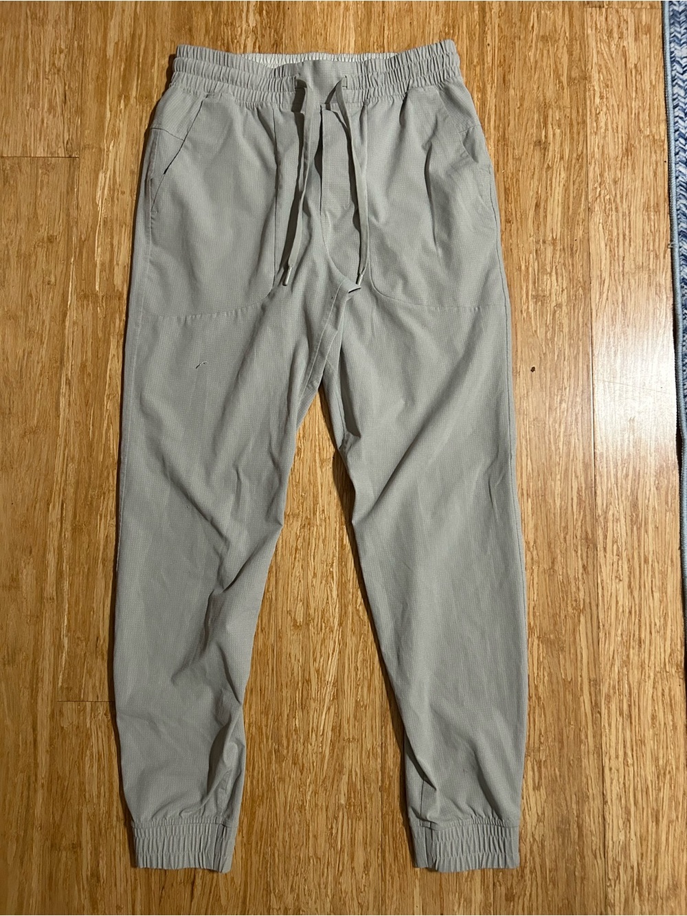 lululemon athletica Men's Light Gray Joggers